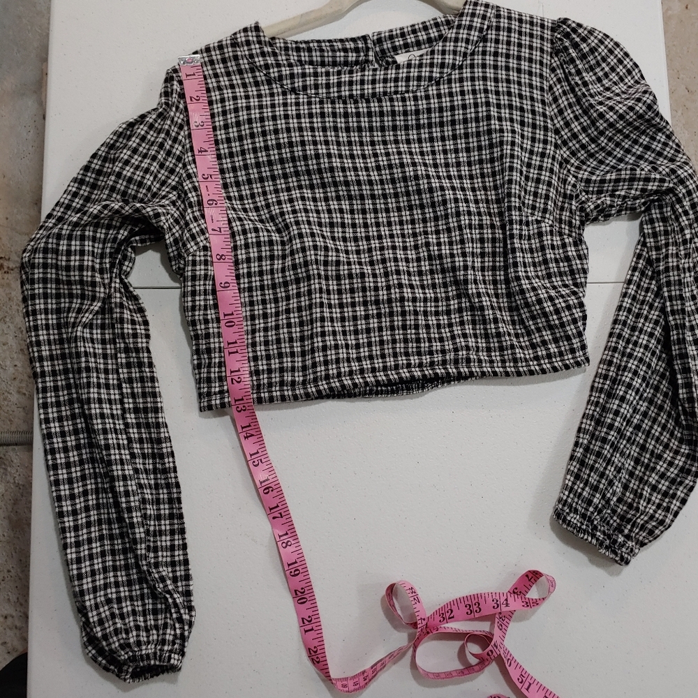 JAPNA LONG SLEEVE CROP TOP (a427) - Picture 4 of 14